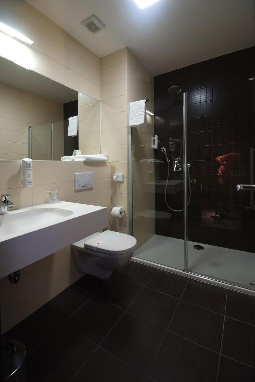 Hotel Park Doboj Eksteriør billede